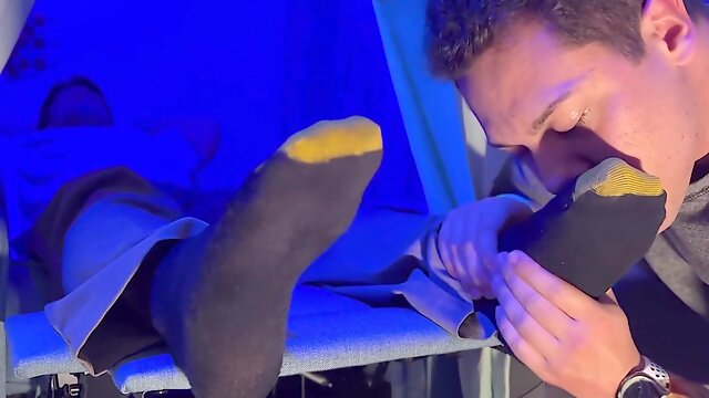 Leccata Di Piedi Gay