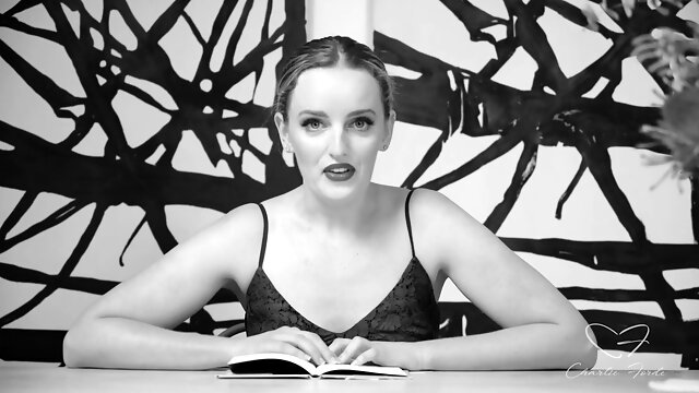 Charlie Forde gets herself off while reading – Amber Moore also involved!