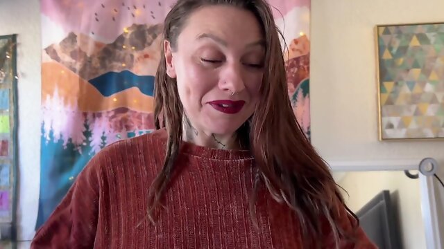 Horny European mature milf with big natural tits gets creampie from stepbrother