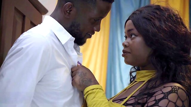 Intense home lovemaking session with a gorgeous ebony babe