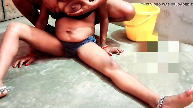 Indian bhabhis initial cleanup duty after getting fucked by the homeowner