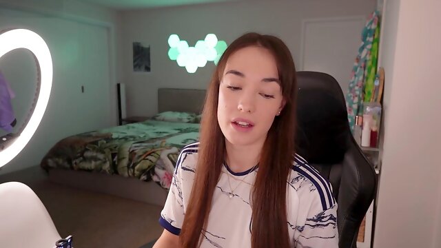 Cheekymz in uncensored 3D animated hentai with petite girls expressing genuine orgasms