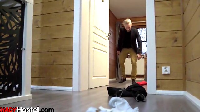 Xmas Ffm Teens 18+ Pussylicked And Fucked By Sucked Dude In 3way