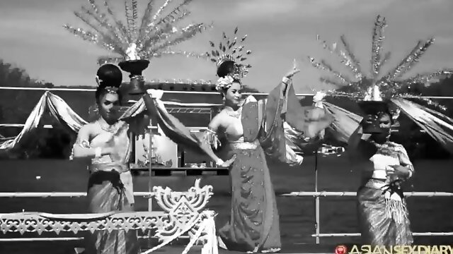 AsianSexDiary Gorgeous Filipina Teen Has The Trifecta