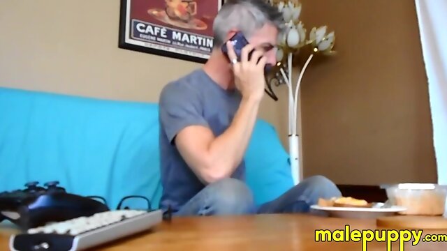 Your stepdad starts munching his sandwich while youâre stuck inside and canât esc