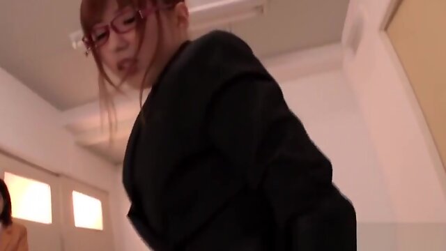 Office Lady Fucked At Work By Her Colleague With Big Dick