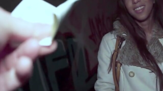 Garganta Profunda, Publico, Español