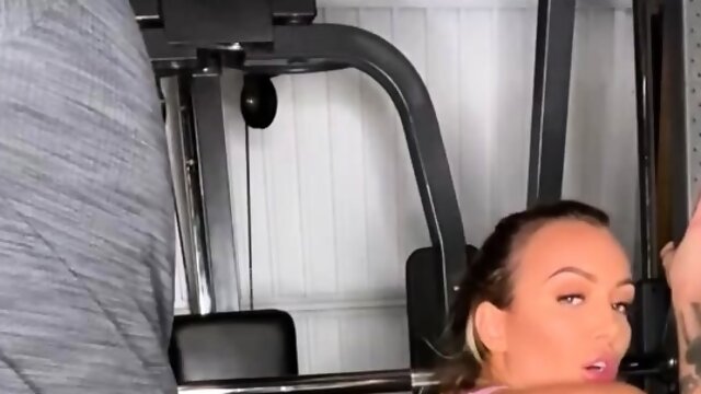 Babe Jenna Hoskins Patreon leak Epic