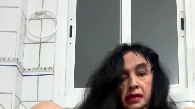 Amateur, Ladyboy, Shemale, Toilet, Mature