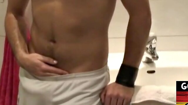 German gaydaddy enjoys massage with rimjob and blowjob