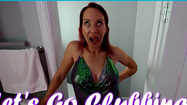 Club Slut MILF Refuses Condom in Bathroom Fuck - MILF Stella
