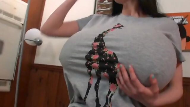 BabyFirefly Goes Hourglass Breast, Ass Expansion