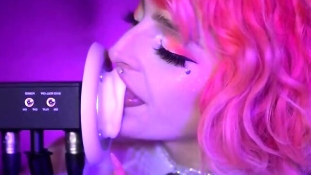 Mewlies ASMR - WHITE ICING Earlicking Patreon KINGS