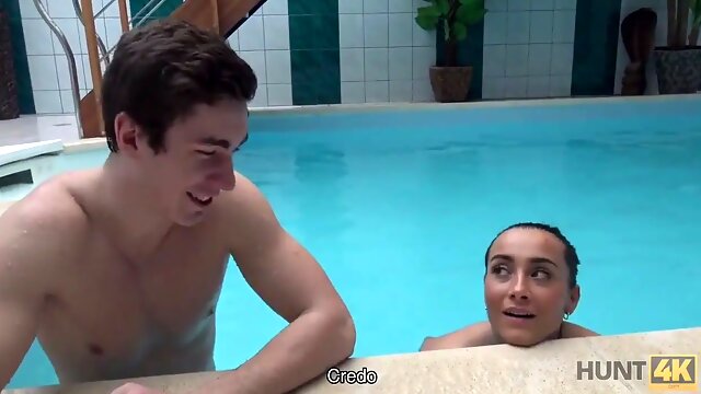 Hunt4k. quando hai il tuo centro benessere, è facile prendere una ragazza