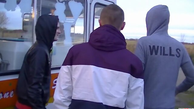 Fucking In An Ice Cream Truck - The Ice Cream Venders A Bender