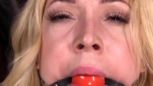 BDSM sub suffers feet whipping and pussytoying by master