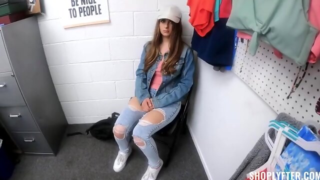 Penelope Kay - The Runaway In Hd