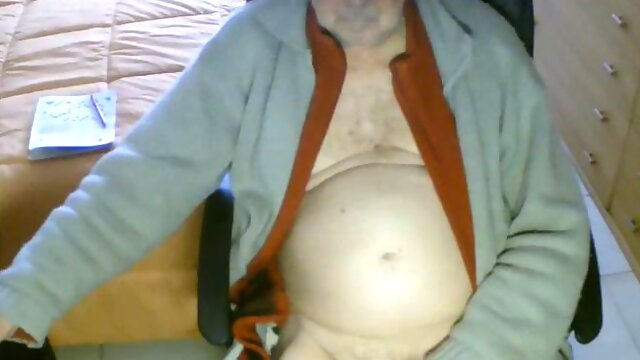 75 yo daddy from Italy 28