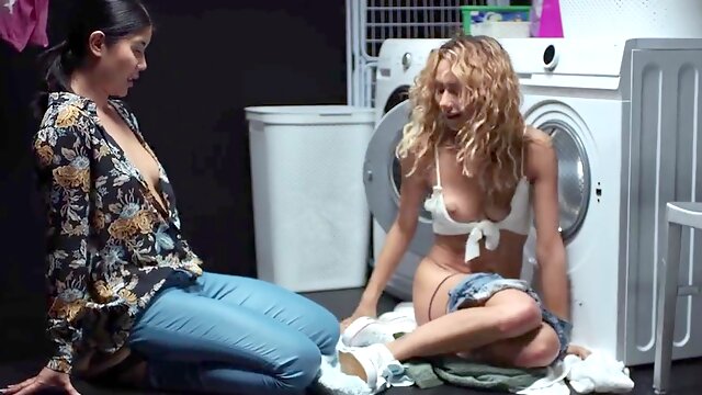 Shemale And Girl, Veronica Leal, Big Cock, Creampie, Bareback, Futanari