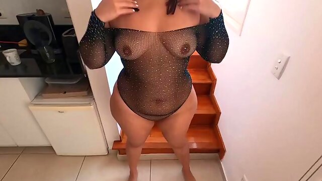 Mature Eliana takes all my chele