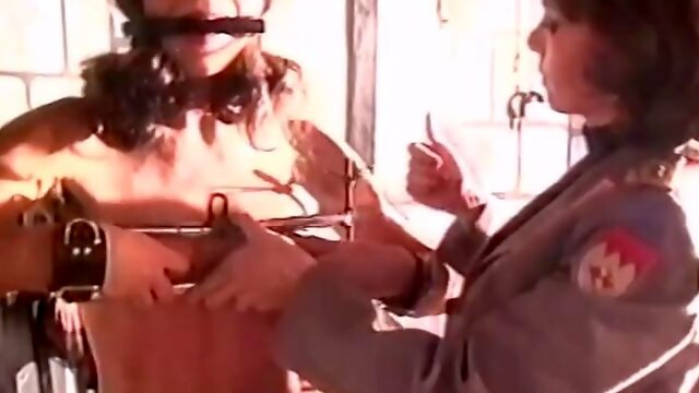 Schloß Vintage, Castle Of Hurt, BDSM