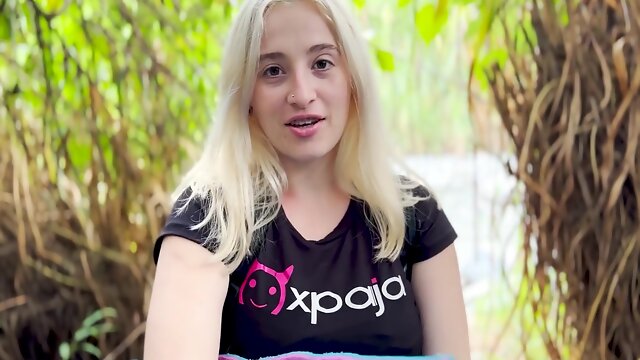 Beautiful Sexy Blonde Has Sex In Public And Is Carried By Stranger