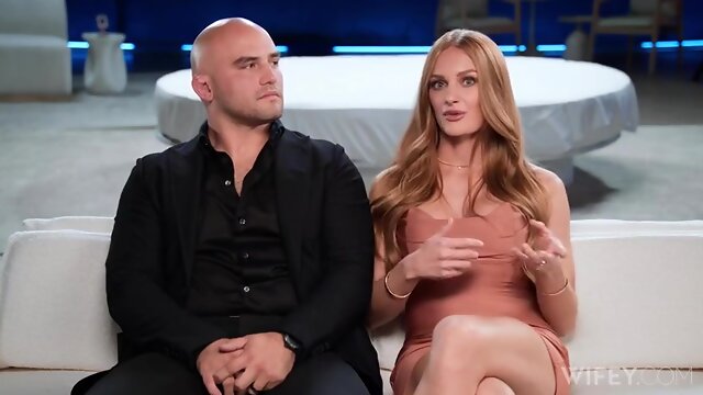 Jessi Rae - Gorgeous Redhead Gets Bbc Creampie