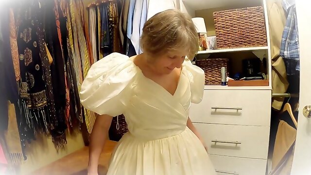 Does My Wedding Dress Still Fit?
