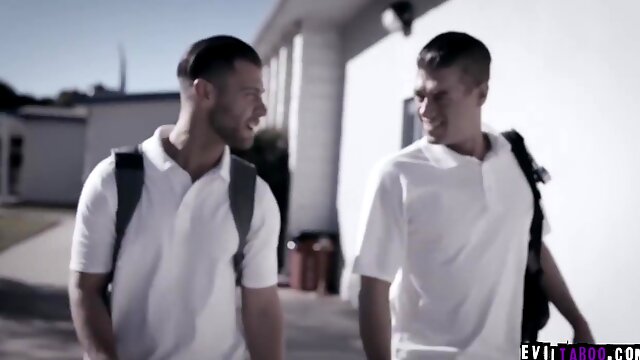 Nerdy Babe Shows Wild Fucking Skills In A 3some (kristen - Xander Corvus And Seth Gamble