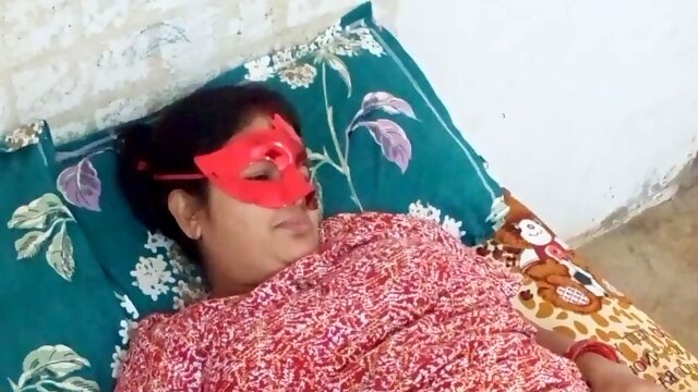 Desi Hot Bhabhi
