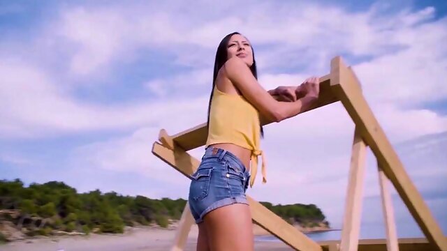 MAMACITAZ - Huge Tits Marta La Croft Is Crazy Enough To Ride Cock Outdoor