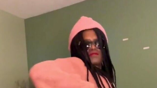 Holly Trans Undressing