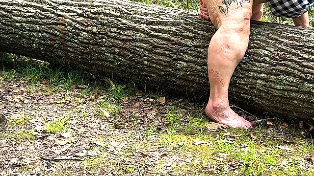 Pussy Pleasing Tree Log Squirting Fat Hog