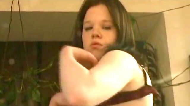 Amateur German Teen Fingering Her Tight Pussy