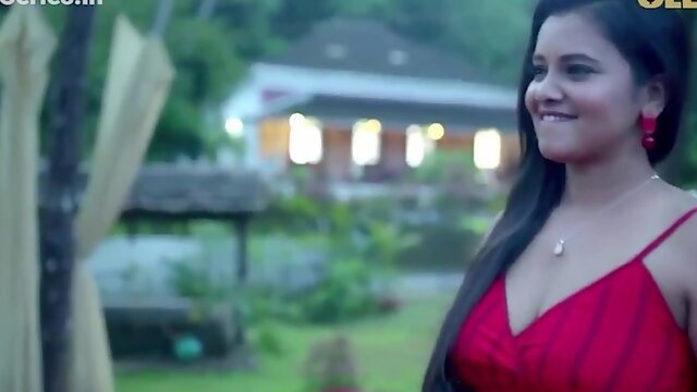 Hot indian women in erotic video