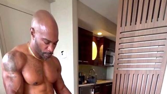 Married mature slut can’t resist big black cock temptation 