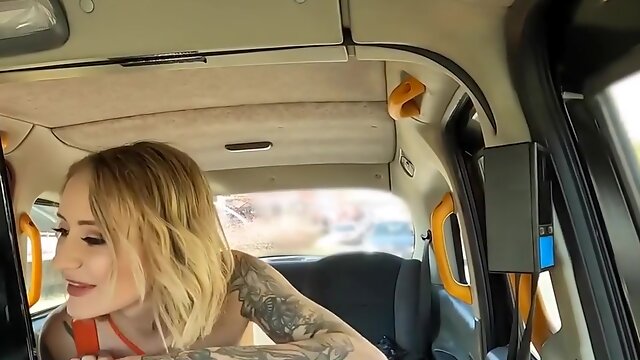Tattooed Car Babe Fucked By Big Dick After Car Ride