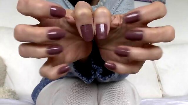 Lady Victoria Valente - Sexy Fingernails, Masturbation Under My Supervision, JOI