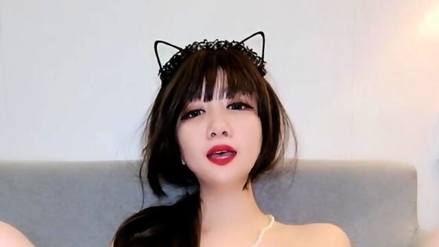 Hot amateur Asian GF toys sucks and fucks