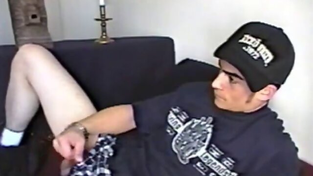 This straight BMX biker has a certain dark edginess that heightens the intensity of his very physical jacking off. After hes been stroking his meat, Nicoya suddenly and unexpectedly decides not to use it.