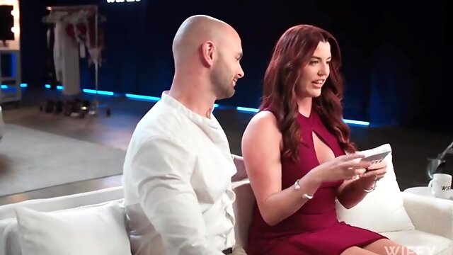 Kayla Summers - Kayla And Ronin - Curvy Redhead Gets Tag-teamed