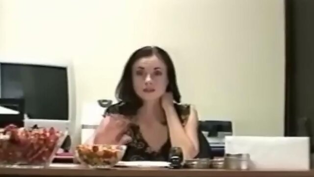 Barefoot Confidential 25 - Ann Harlow Size 6