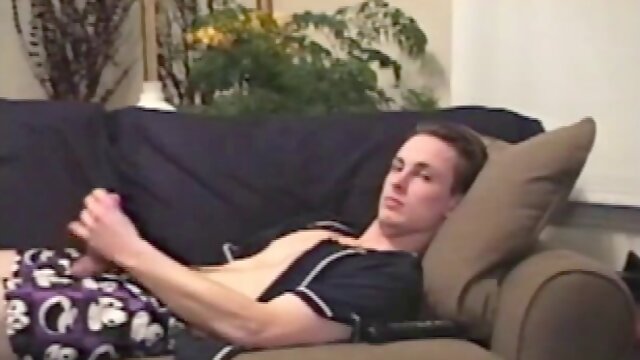 Mark is a lean dude from down under with an original technique for getting himself off. He likes to lick two of his fingers and then work them over the most sensitive parts of his cockhead.