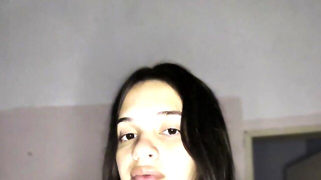 Hot Alice, Uses Her Big Dildo And Breaks Her Pussy, Then Shows Her Tits And Gets Milk From Them!