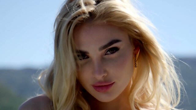 Hardcore fucking in the bedroom with blonde wife Kenzie Anne