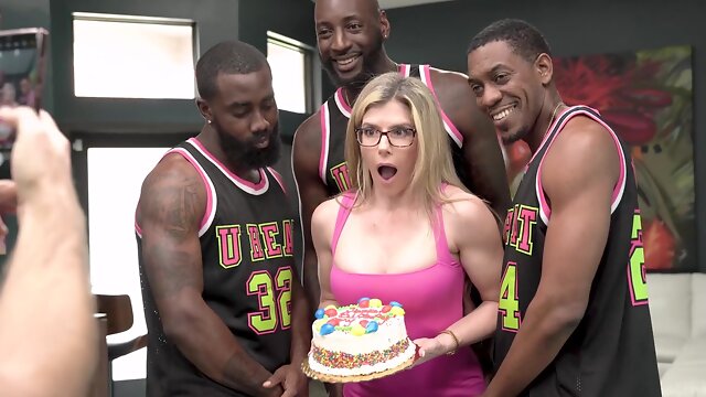 Gangbang Femme Et Noir, Mature