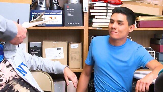 Twinks Shane Frost and Greg Mckeon caught having a threesome with a security guard for freedom