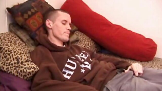 Once skater boy Logan Loader gets naked and comfortable, he goes right on his tempting cock, getting it nice and hard. A hot stroke show follows and then he nearly blinds himself with his big cum shot.