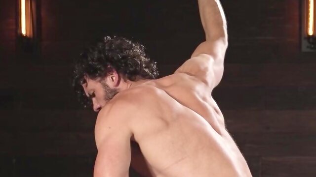 BBC daddy Sean Xavier endures Vander Pulaskis relentless edging bondage