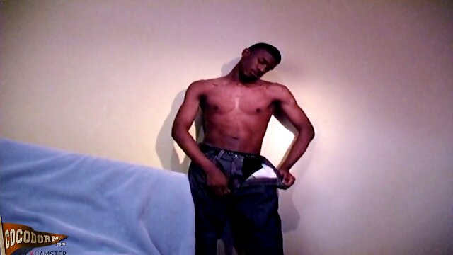 Steamy gay scenes for some serious solo action